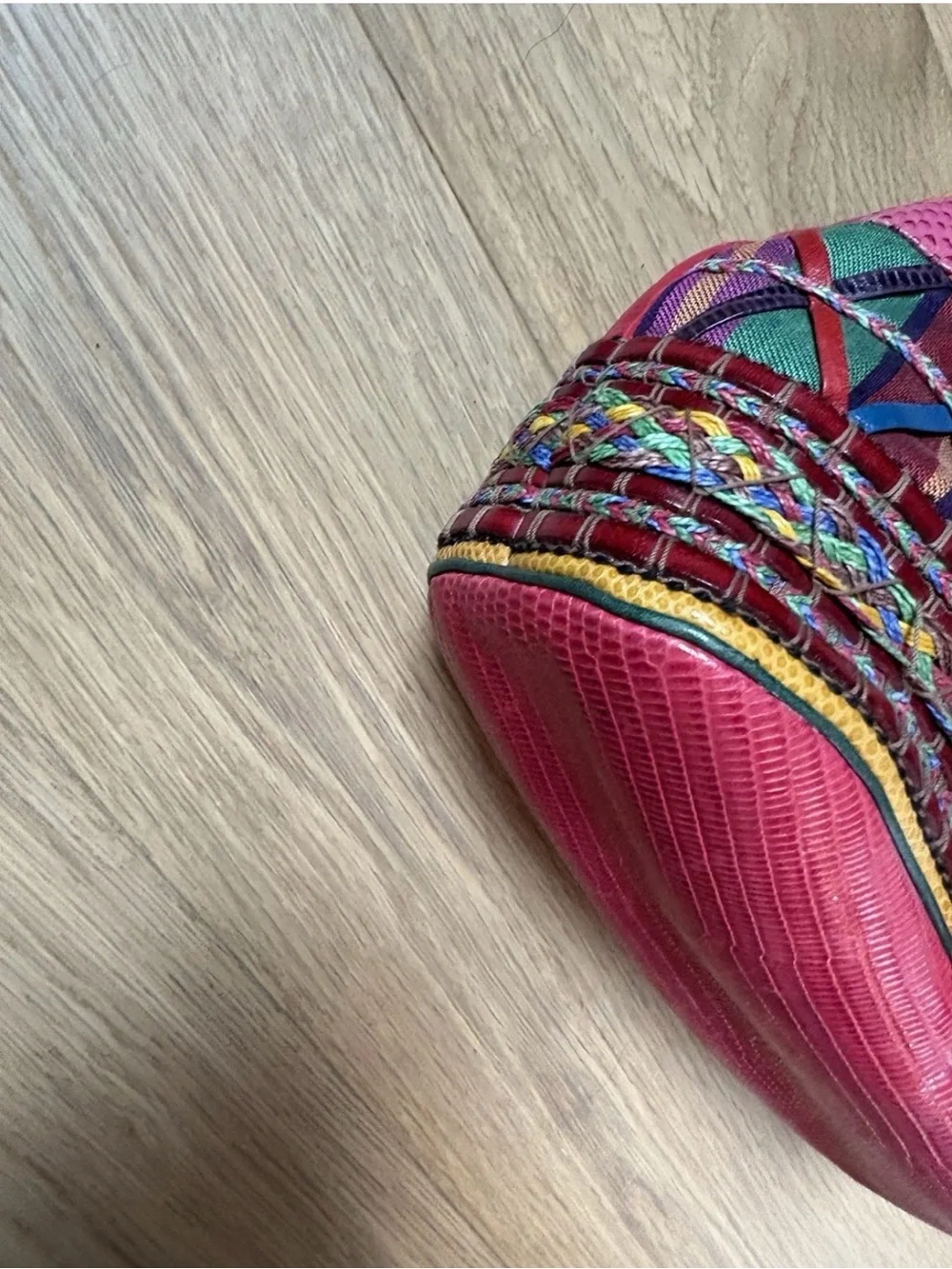 Sharif Vintage & bucket bag in boho / artisanal patchwork style